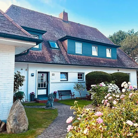 Sea-cottage-two Apartment *